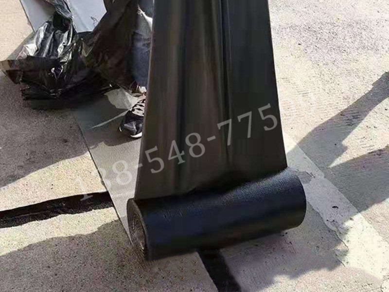 路面抗裂貼